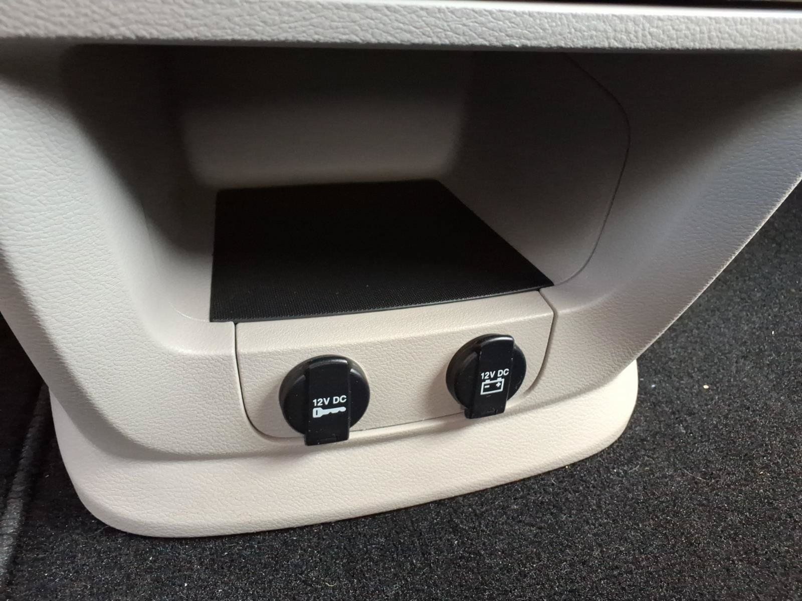 Used 2017 Dodge Grand Caravan SE w/ Power Window Group FWD image 12