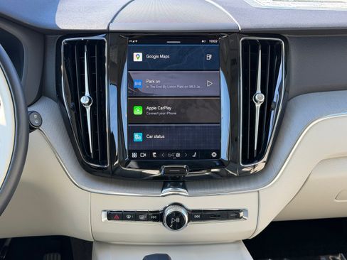 Certified 2024 Volvo XC60 T8 Plus w/ Protection Package Premier image 12