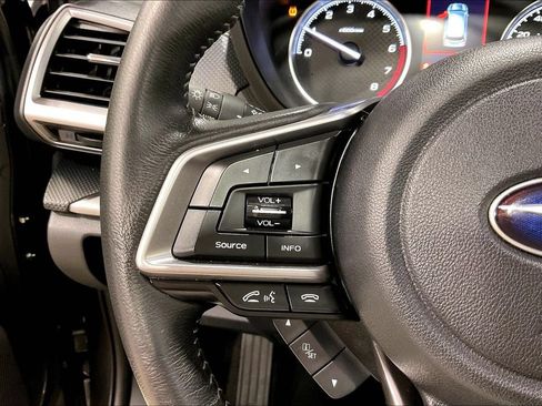 Used 2023 Subaru Forester Premium AWD/4WD image 12