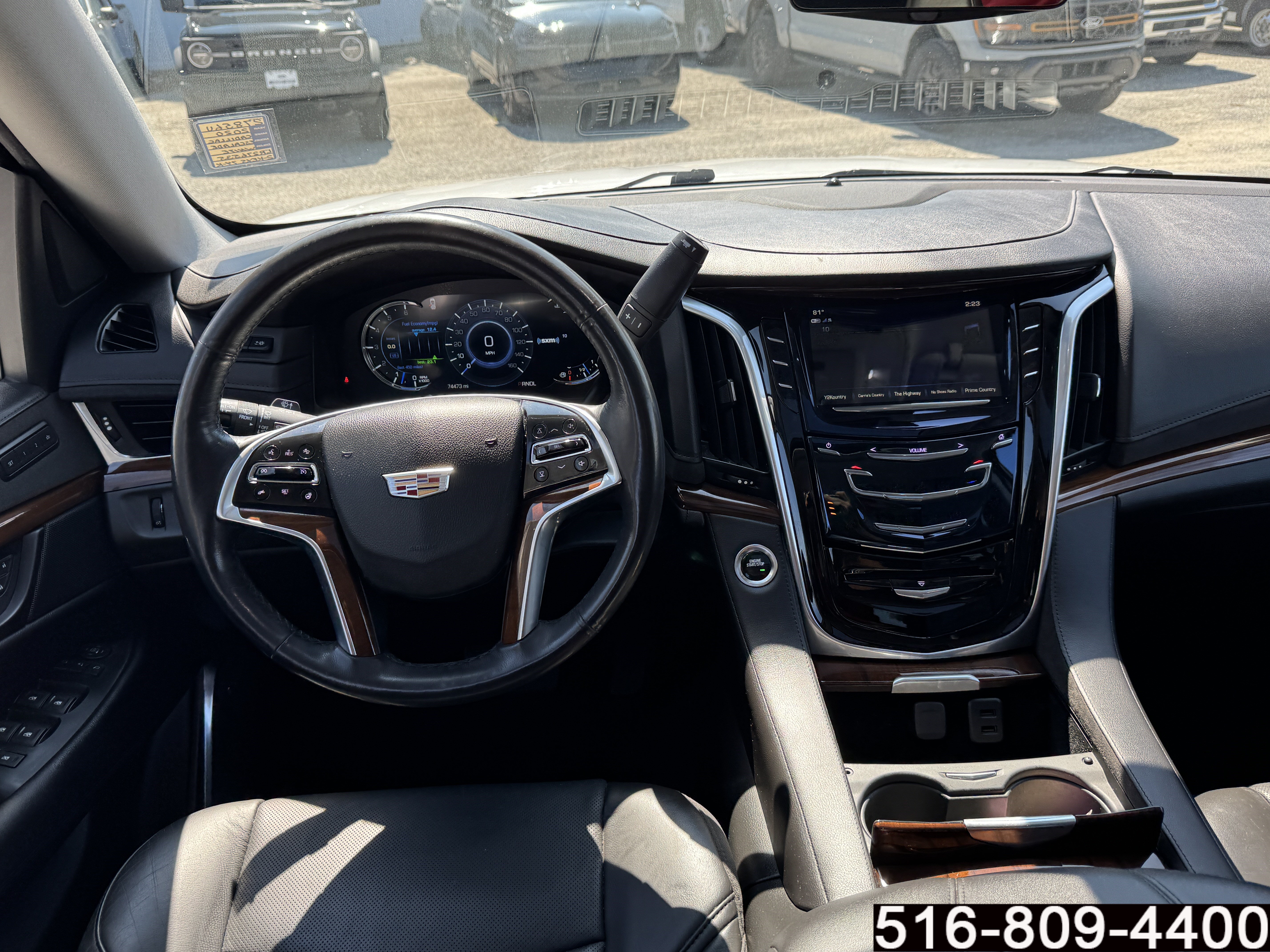 Used 2020 Cadillac Escalade Luxury AWD/4WD image 14