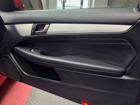 Used 2015 Mercedes-Benz C 250 Coupe image 21