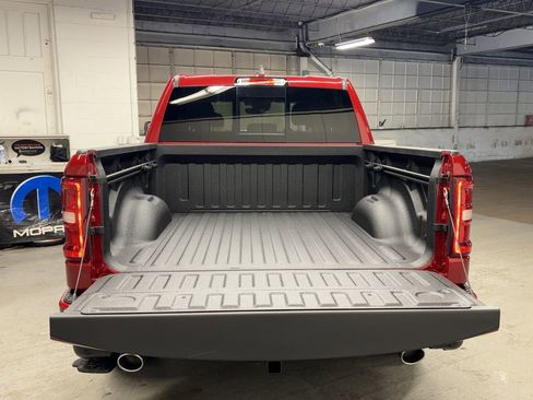 New 2026 RAM 1500 4x4 Crew Cab image 38