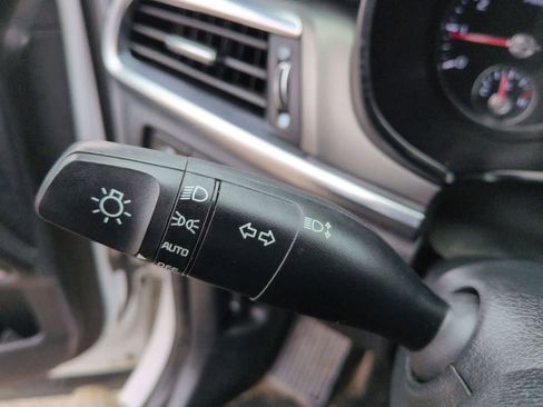 Used 2022 Kia Telluride LX image 24