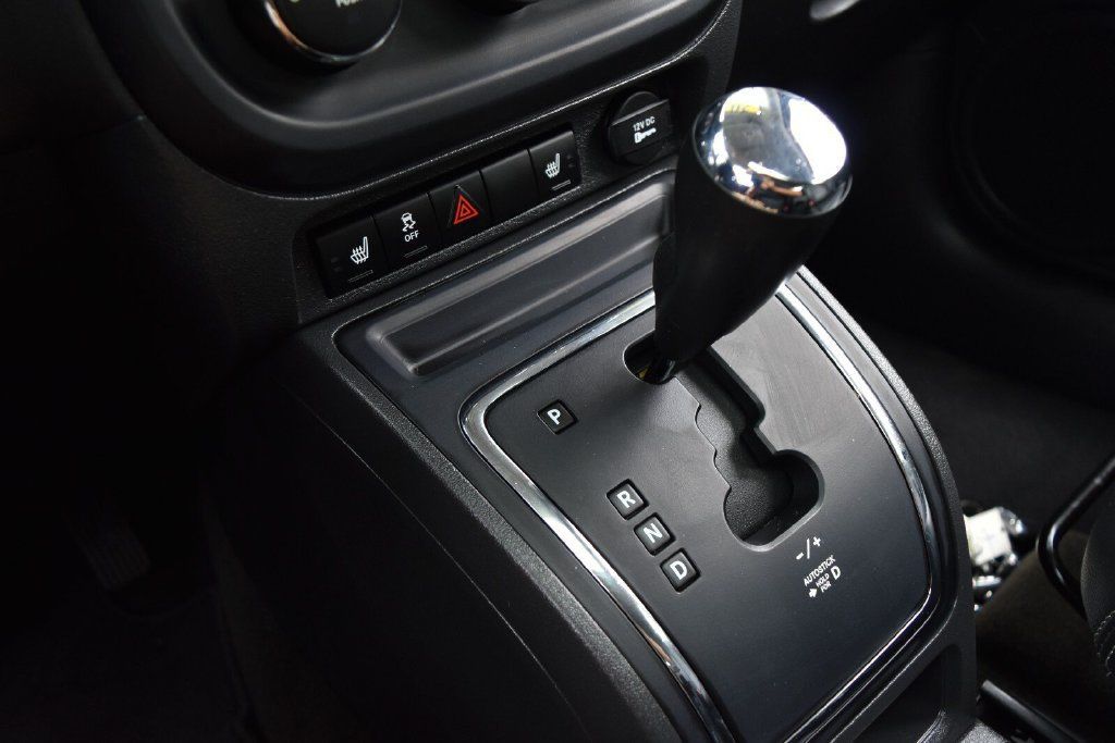 Used 2017 Jeep Patriot High Altitude FWD image 22