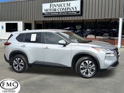 Used 2023 Nissan Rogue SV