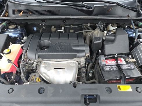 Used 2011 Toyota RAV4 4WD w/ Base L4 Extra Value Pkg image 24