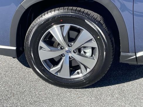 Certified 2025 Subaru Ascent Premium w/ Popular Package #2 image 9