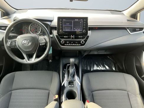 Used 2021 Toyota Corolla SE image 12