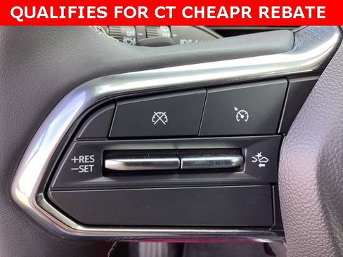 Used 2024 Chevrolet Equinox EV LT image 17
