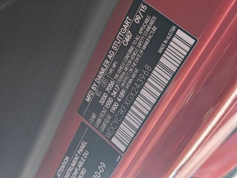 Used 2016 Mercedes-Benz G 550 image 23