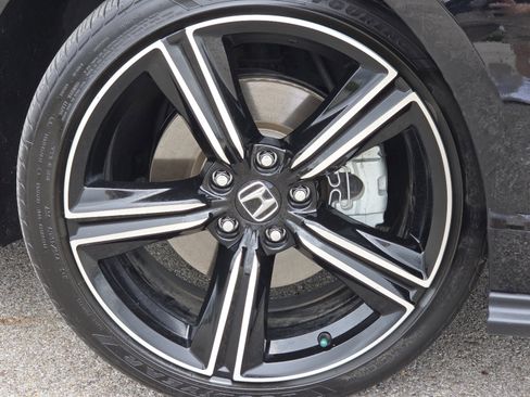 Used 2024 Honda Accord Sport image 10