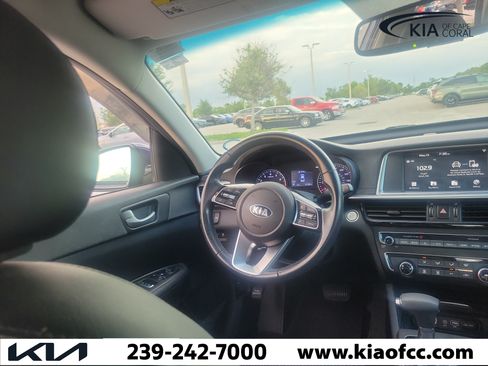 Used 2020 Kia Optima S FWD image 19