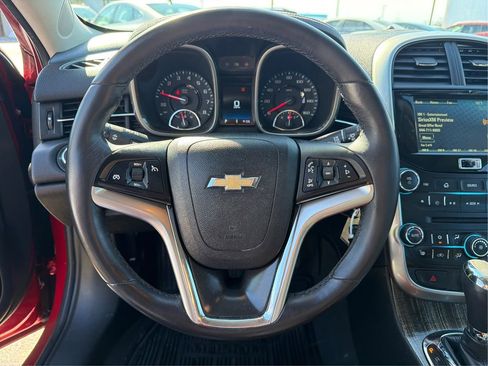 Used 2014 Chevrolet Malibu LT image 19