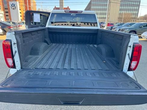 Used 2021 GMC Sierra 2500 Base w/ Convenience Package image 9