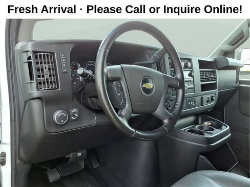 Used 2021 Chevrolet Express 3500 w/ Driver Convenience Package RWD image 13