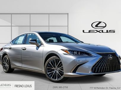 New 2025 Lexus ES 300h w/ Premium Package