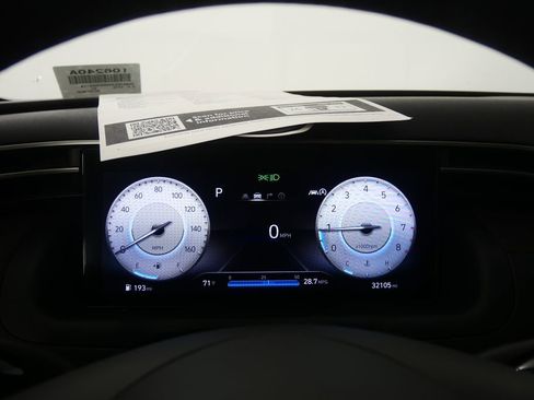 Used 2022 Hyundai Tucson Limited image 19