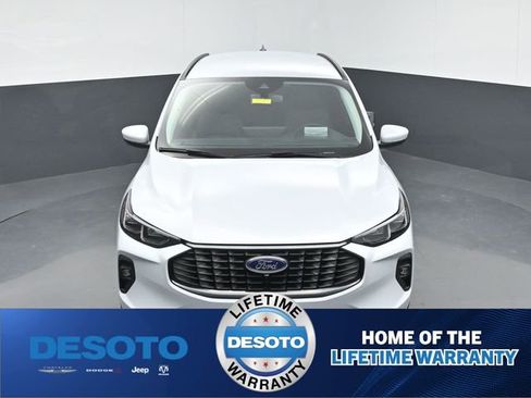 New 2025 Ford Escape SE w/ PHEV Premium Package FWD image 36