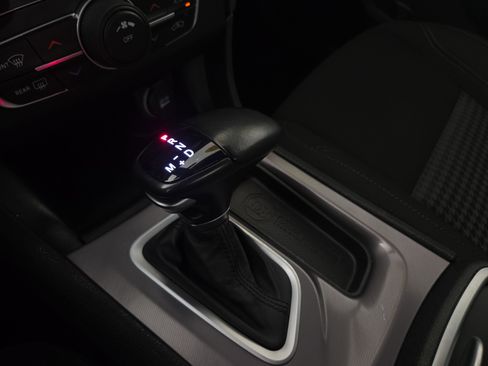 Used 2023 Dodge Charger SXT image 21