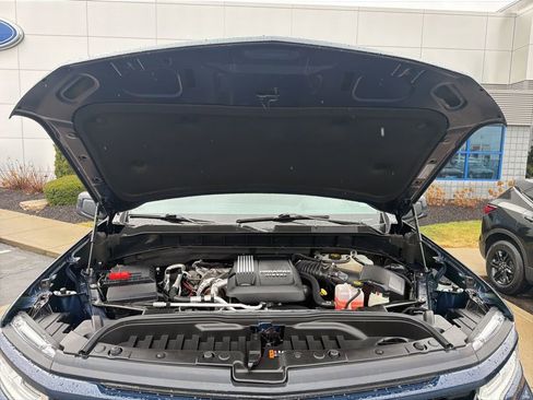 Used 2023 Chevrolet Silverado 1500 RST w/ Z71 Off-Road Package image 31