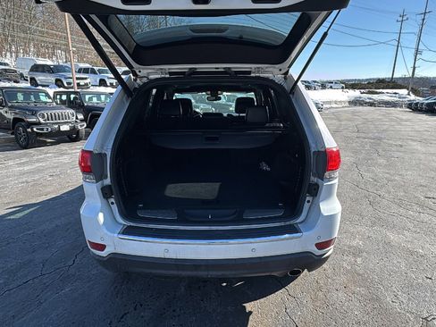 Certified 2019 Jeep Grand Cherokee Limited image 8