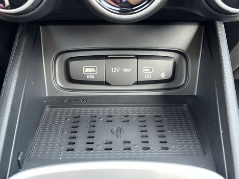 New 2026 Hyundai Venue SEL FWD image 15