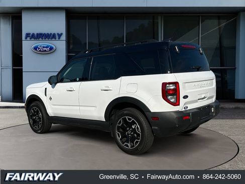 Used 2025 Ford Bronco Sport Outer Banks w/ Outer Banks Tech Package+ AWD/4WD image 4