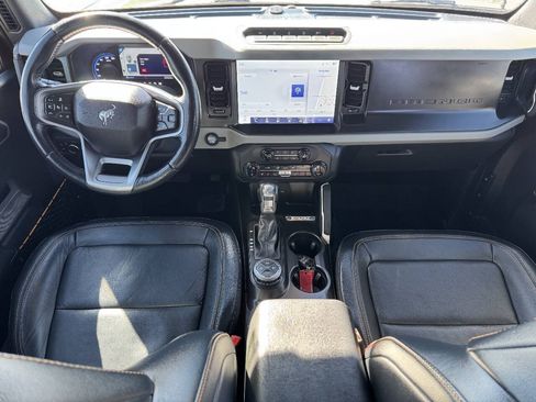 Used 2022 Ford Bronco Badlands AWD/4WD image 7