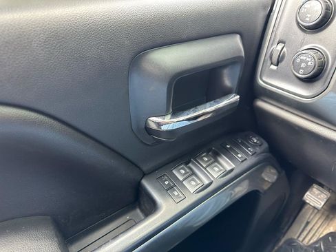 Used 2015 Chevrolet Silverado 1500 LT image 22