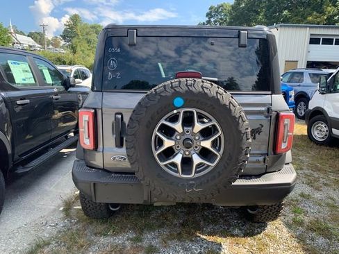 New 2025 Ford Bronco Badlands image 19