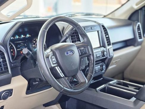 Used 2018 Ford F150 XLT w/ Equipment Group 302A Luxury image 12