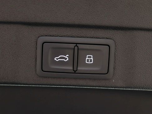 New 2025 Audi A5 2.0T Premium image 36