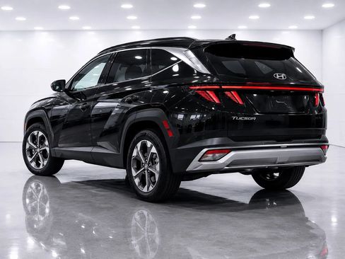 Used 2026 Hyundai Tucson SEL FWD image 3