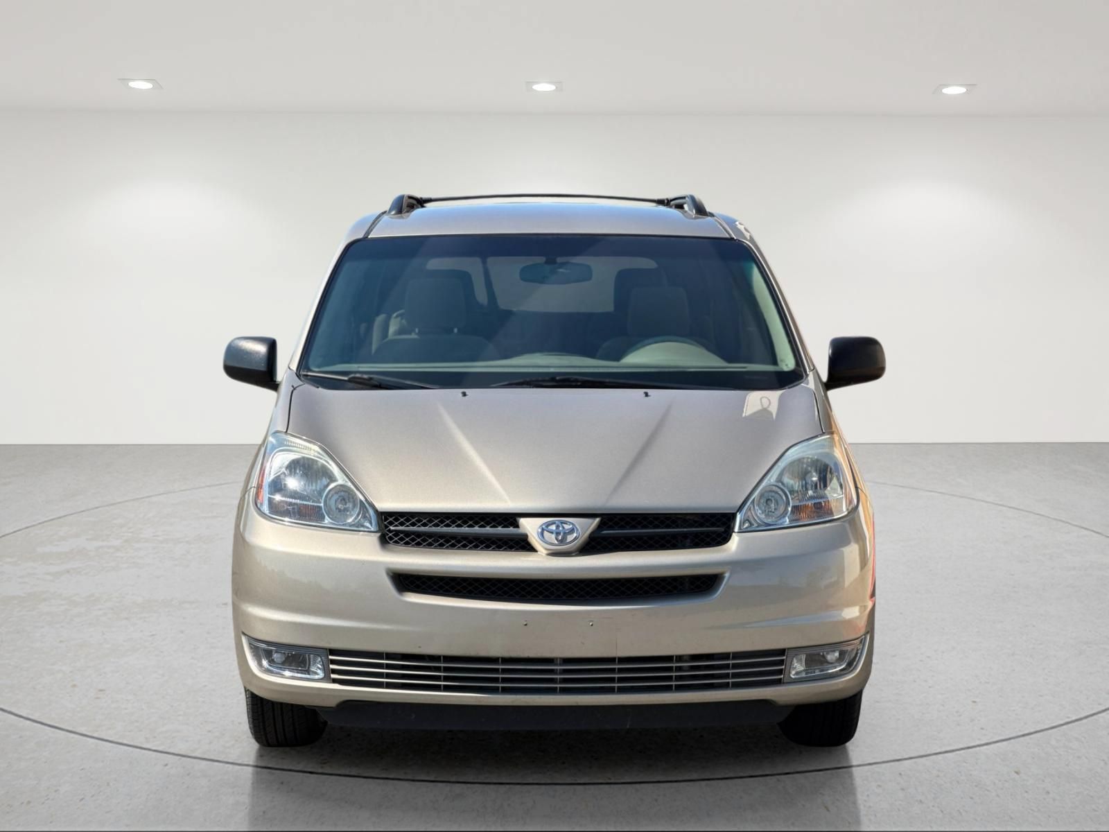Used 2005 Toyota Sienna LE w/ LE Pkg 8 FWD image 9