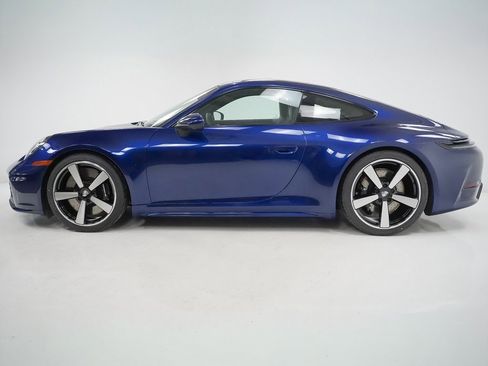 New 2026 Porsche 911 Carrera 4S image 2