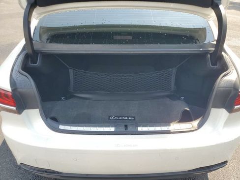 Used 2018 Lexus LS 500 w/ Interior Upgrade Package RWD image 8