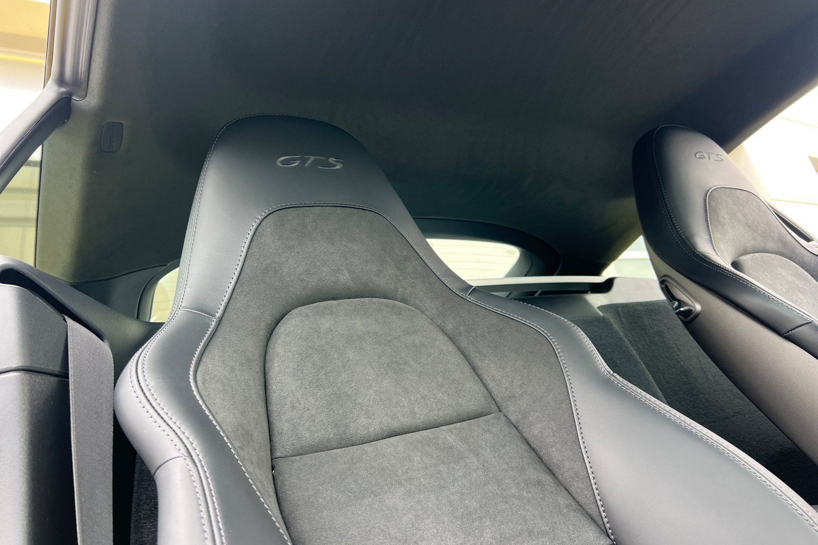 Used 2025 Porsche 718 Cayman GTS RWD image 15