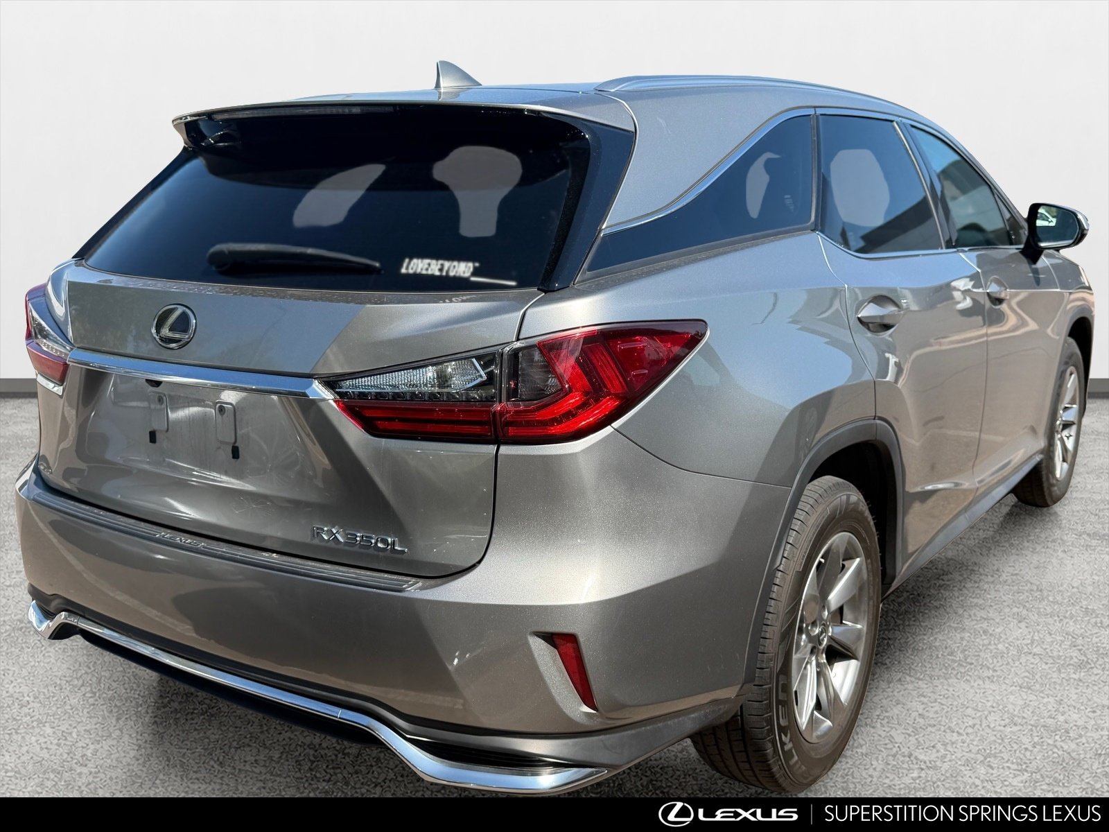 Used 2019 Lexus RX 350L FWD w/ Accessory Package image 3