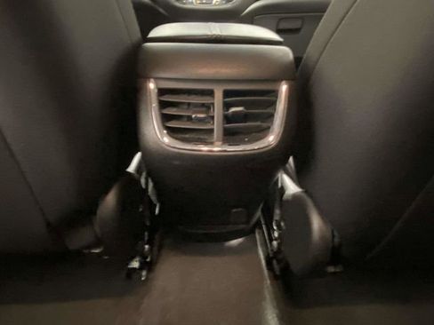 Used 2024 Chevrolet Malibu LT image 10