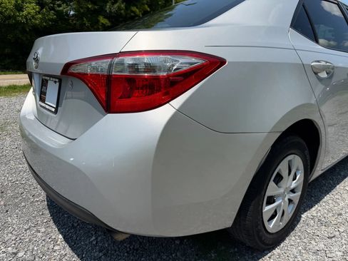 Used 2016 Toyota Corolla L FWD image 13