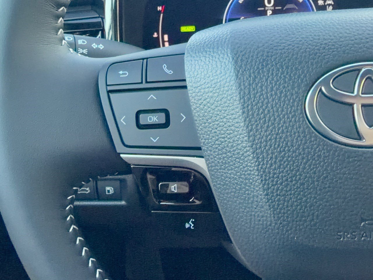 Certified 2026 Toyota Camry SE FWD image 18