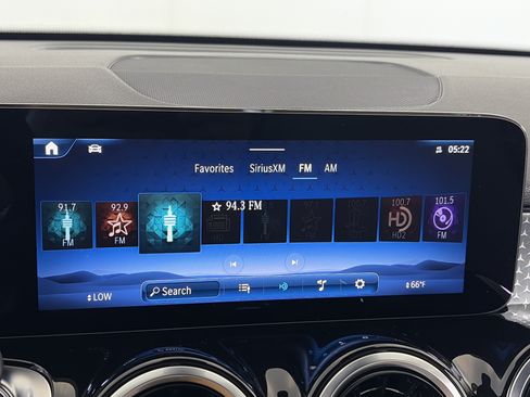 Certified 2025 Mercedes-Benz GLB 250 4MATIC image 19