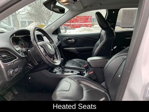 Used 2019 Jeep Cherokee Limited image 14