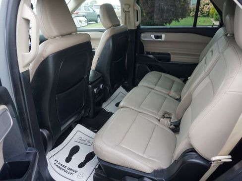Used 2020 Ford Explorer Limited AWD/4WD image 8
