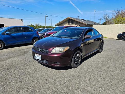 Used 2009 Scion tC image 1