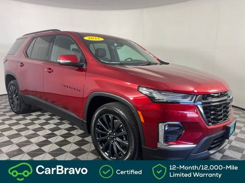 Used 2023 Chevrolet Traverse RS AWD/4WD image 1