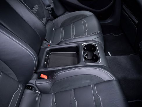 Used 2022 Mercedes-Benz AMG GT 43 image 79