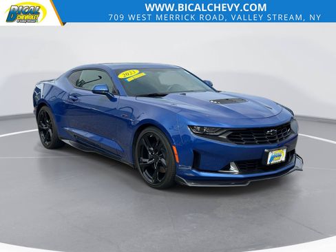 Used 2023 Chevrolet Camaro LT w/ RS Package RWD image 1