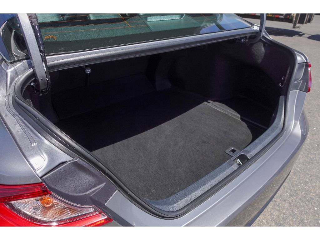 Used 2025 Toyota Camry SE FWD image 23