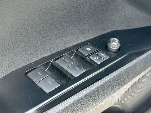 Certified 2025 Toyota Camry SE image 22